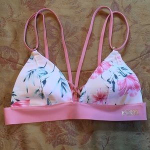 Victoria Secret Lightly Lined Bralette